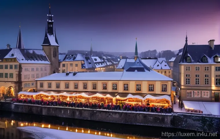 룩셈부르크에서 눈 오는 시기 - **December in Luxembourg City:** A magical December night in Luxembourg City during the Christmas ma...